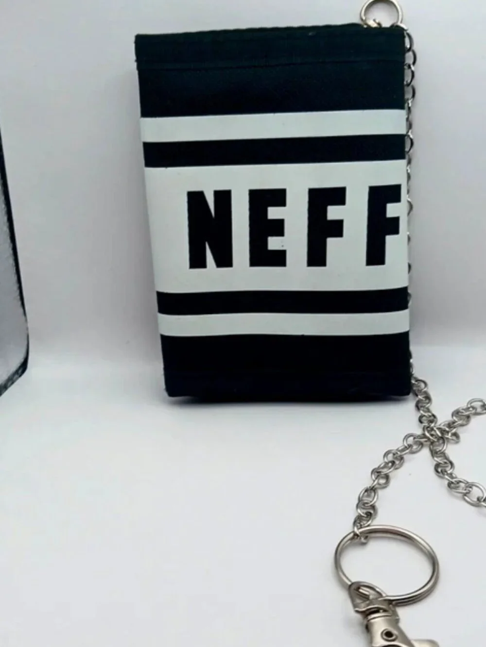 Neff Black + White Nylon Skater Trifold Wallet With Metal Chain
